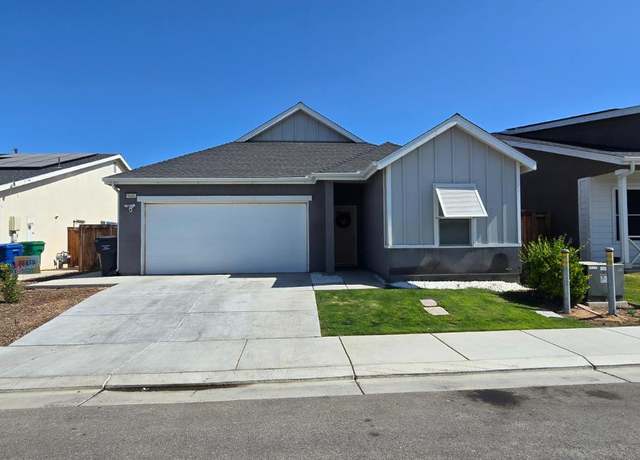 Property at 9606 Silver Falls Ln, Shafter, CA 93263, 3 beds, 2 baths