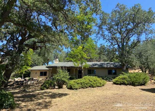 Property at 24340 Willow Pass Dr, Tehachapi, CA 93561, 3 beds, 2 baths