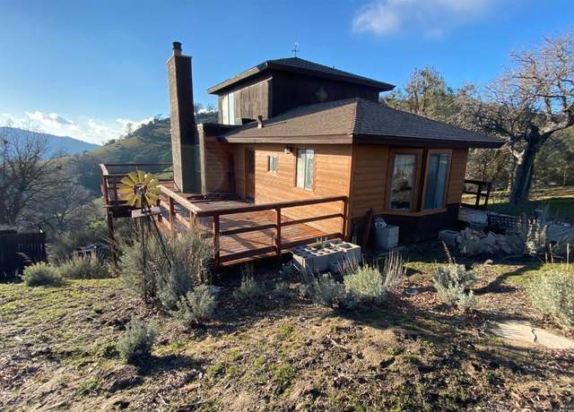 Property at 21751 Buckthorne Ct, Tehachapi, CA 93561, 3 beds, 3 baths