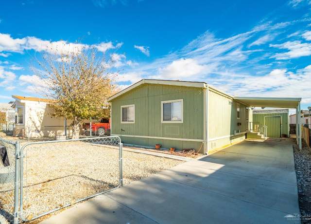 Property at 3303 Sierra Hwy, Rosamond, CA 93560, 3 beds, 2 baths