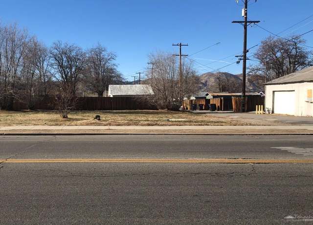 Property at 313 S Curry St, Tehachapi, CA