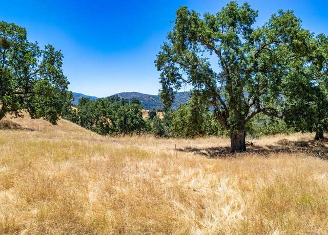 Property at 26311 Hazelwood Ct, Tehachapi, CA 93561