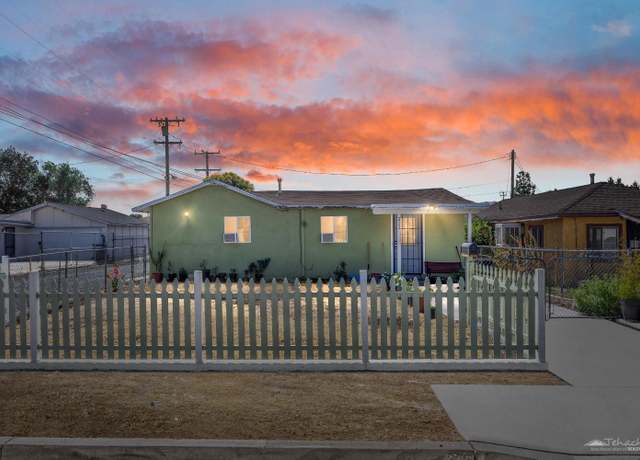 Property at 211 Pauley St, Tehachapi, CA 93561, 2 beds, 1 bath