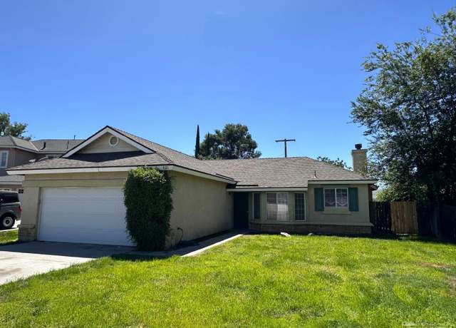 Property at 821 S Green St, Tehachapi, CA 93561, 3 beds, 2 baths