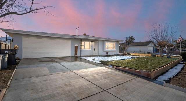 Photo of 214 Bartlett St, Tehachapi, CA 93561