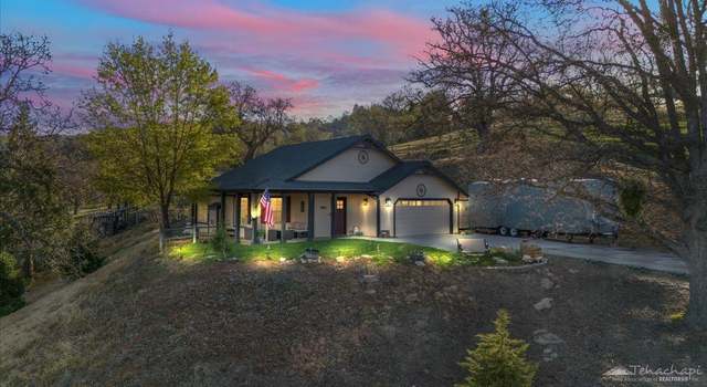 Photo of 30300 Knight Ct Ct, Tehachapi, CA 93561