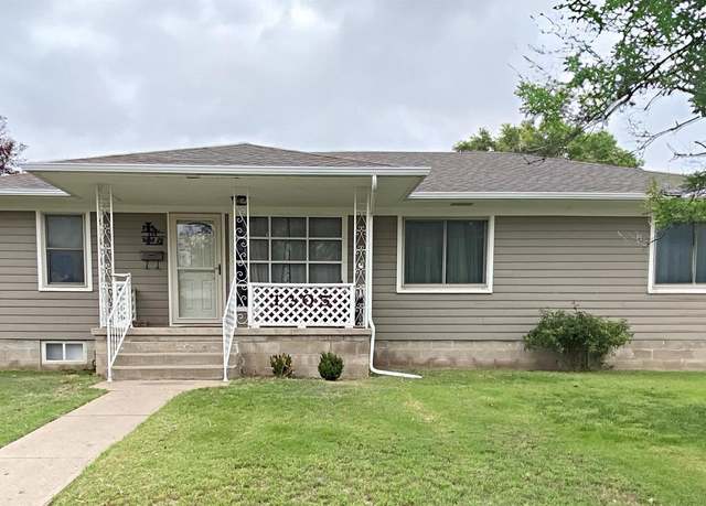 Property at 1305 E 18th St St, Hays, KS 67601, 3 beds, 2 baths