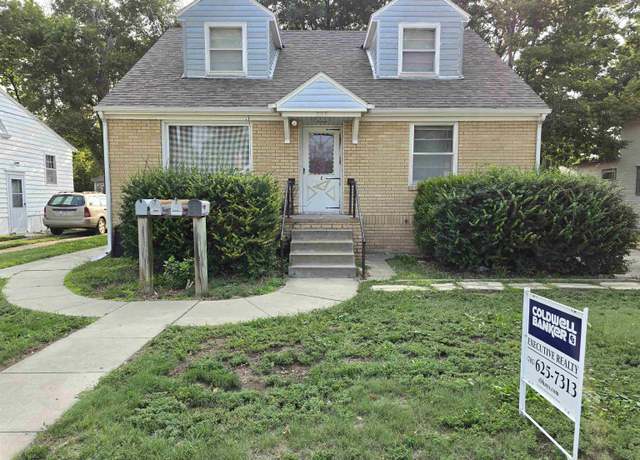 Property at 206 Ash Street St, Hays, KS 67601, 4 baths