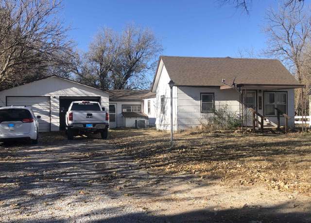 Property at 159 S 281 Hwy, Great Bend, KS 67530, 3 beds, 1 bath