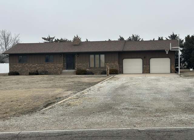 Property at 3604 Railroad Ave Ave, Great Bend, KS 67530, 3 beds, 2 baths