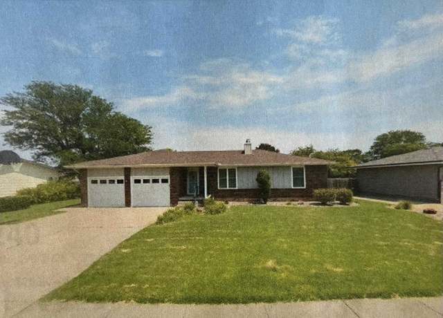 Property at 2312 Donald Dr, Hays, KS 67601, 4 beds, 3 baths