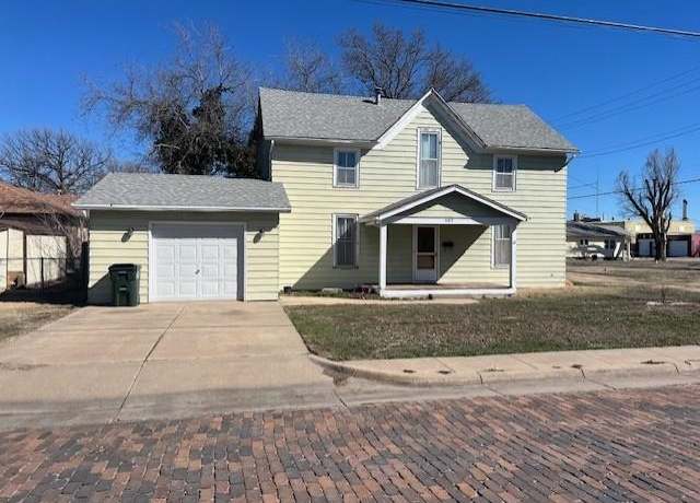 Property at 107 N Kennedy Ave, Ellinwood, KS 67526, 3 beds, 2 baths
