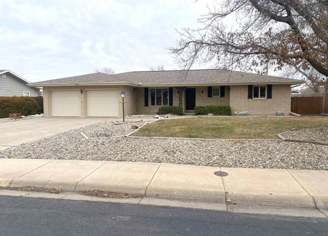 Property at 2920 Walnut St, Hays, KS 67601, 5 beds, 2.5 baths