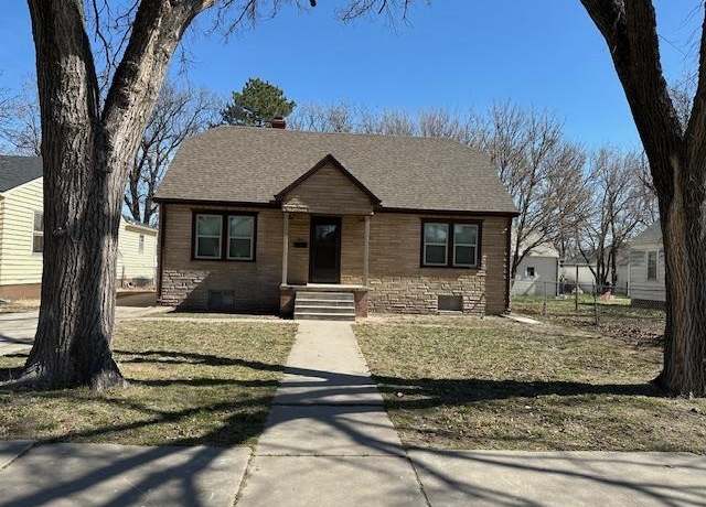 Property at 1204 Adams St, Great Bend, KS 67530, 4 beds, 1.5 baths