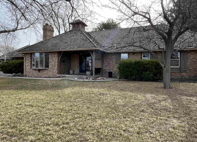 Property at 2306 Plum Street St, Hays, KS 67601, 4 beds, 3.5 baths
