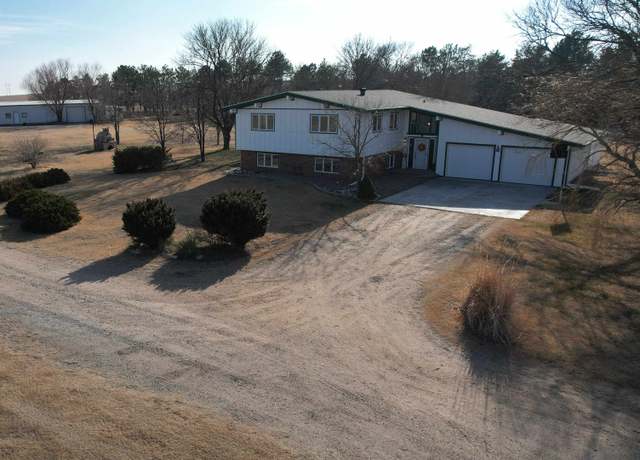 Property at 1478 Jeffrey Rd Ave, Hays, KS 67601, 5 beds, 2.5 baths