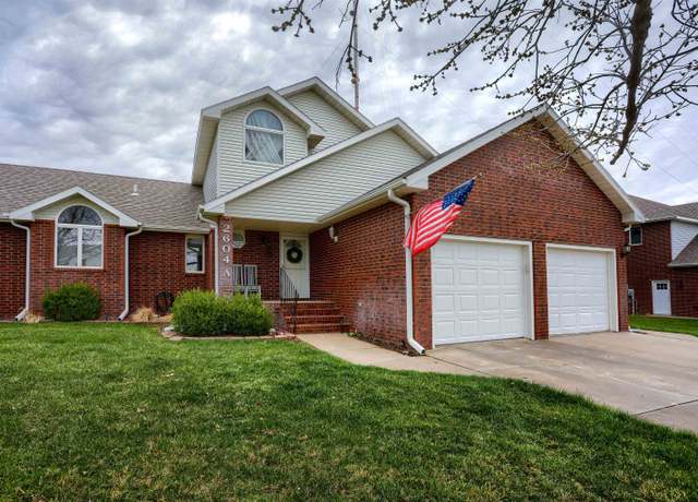 Property at 2604A Augusta Ln, Hays, KS 67601, 5 beds, 3.5 baths