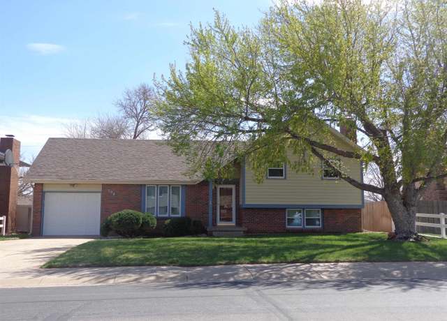 Property at 104 W 37th St, Hays, KS 67601, 3 beds, 2 baths