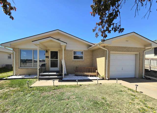 Property at 514 E 18th St, Hays, KS 67601, 3 beds, 2 baths