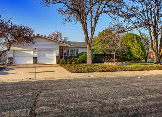 Property at 1613 E 27th Street Ter, Hays, KS 67601, 5 beds, 3 baths
