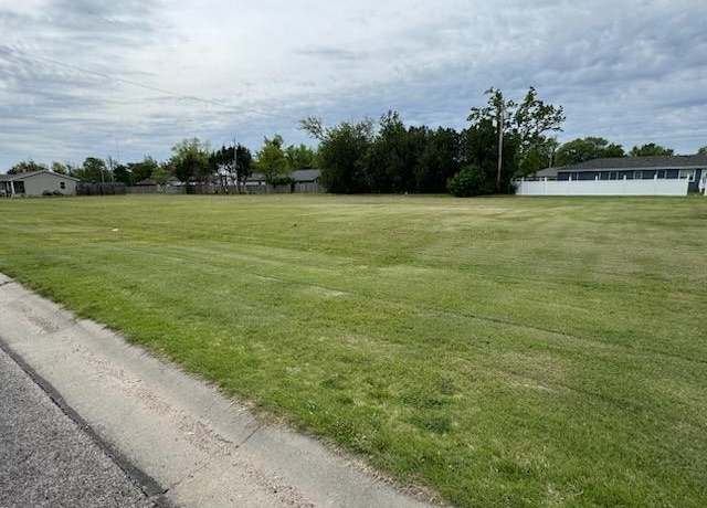 Property at 2417 31st St St, Great Bend, KS 67530