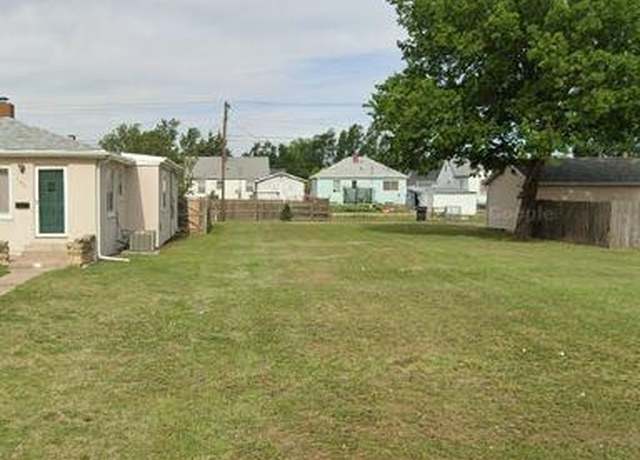 Property at 1205 Monroe St, Great Bend, KS 67530