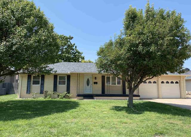 Property at 1507 Cherry Ln, Great Bend, KS 67530, 4 beds, 3 baths