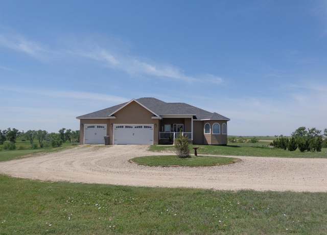 Property at 1671 Limestone Rd Rd S, Hays, KS 67601, 6 beds, 5 baths