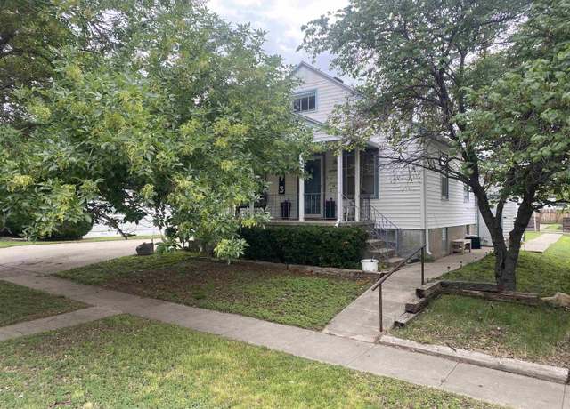 Property at 213 W 16th St, Hays, KS 67601, 5 beds, 2 baths