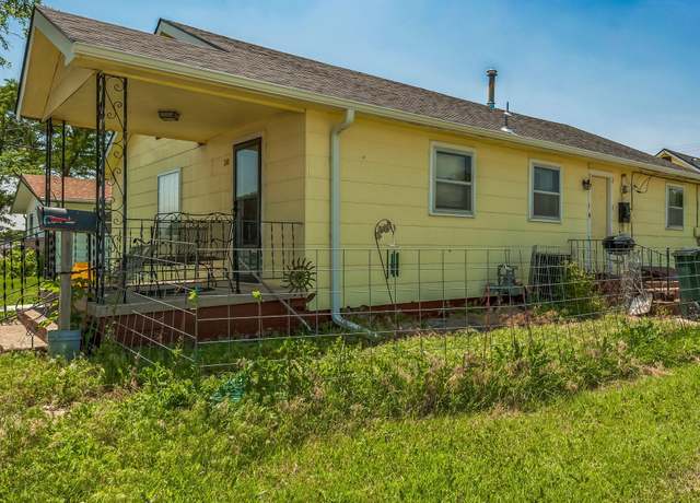 Property at 110 S Kansas St, Russell, KS 67665, 3 beds, 1 bath