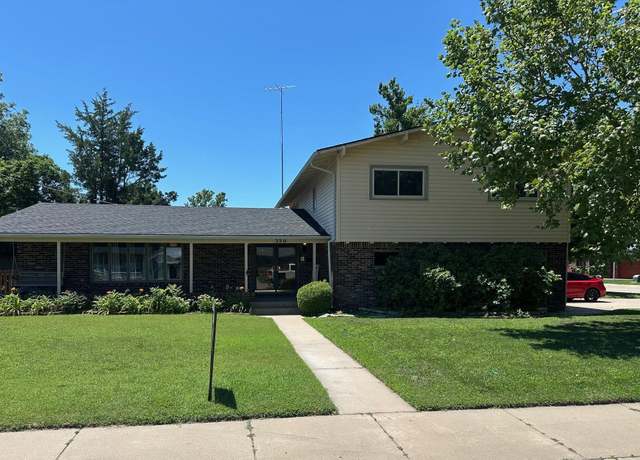 Property at 3511 23rd St, Great Bend, KS 67530, 4 beds, 2.5 baths