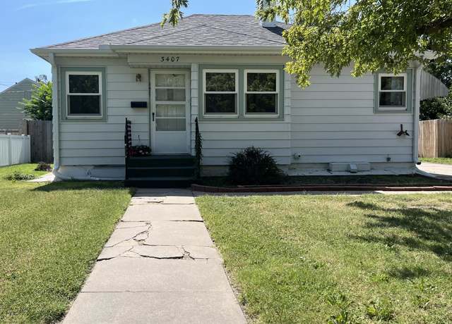 Property at 3407 Broadway Ave, Great Bend, KS 67530, 3 beds, 2 baths