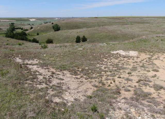 Property at 18525 Emma Ave, Russell, KS 67665