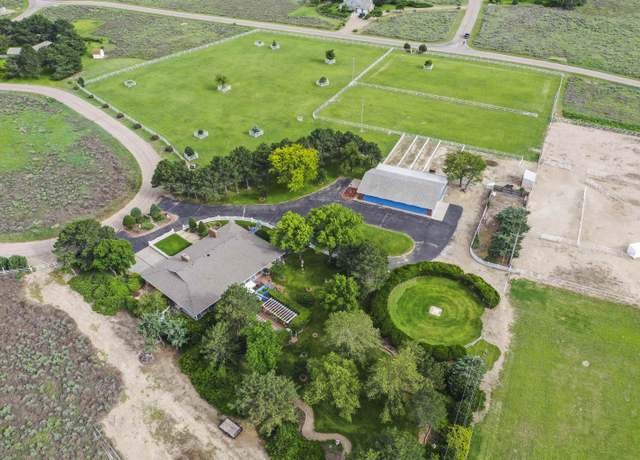 Property at 2950 W Eagle Vw, Garden City, KS 67846, 5 beds, 4 baths
