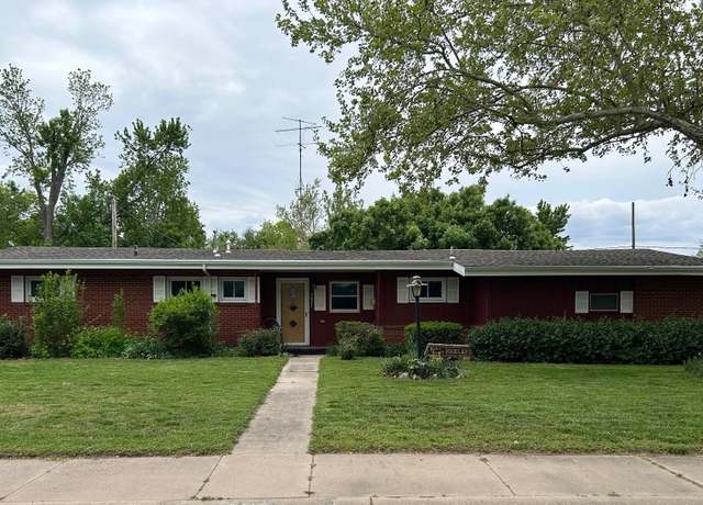 Property at 3821 21st St, Great Bend, KS 67530, 3 beds, 2 baths