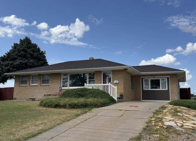 Property at 101 W 25th St, Hays, KS 67601, 4 beds, 2 baths