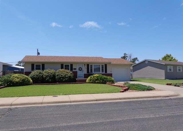 Property at 2209 Drum, Hays, KS, 4 beds, 2 baths
