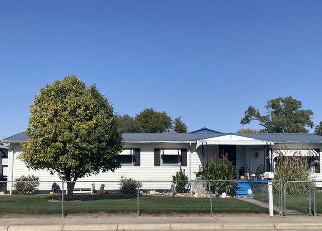 Property at 1700 18th St, Great Bend, KS 67530, 4 beds, 2 baths