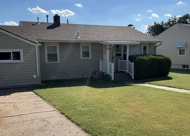 Property at 212 E 24th St, Hays, KS 67601, 2 beds, 1 bath