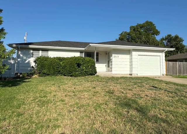 Property at 2717 Hillcrest Dr Dr, Hays, KS 67601, 4 beds, 2.5 baths
