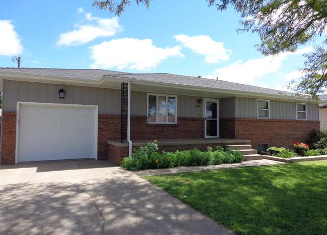 Property at 1320 Golden Belt Dr, Hays, KS 67601, 3 beds, 1 bath