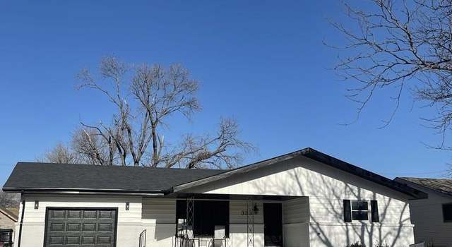 Photo of 333 W 4th St, Russell, KS 67665
