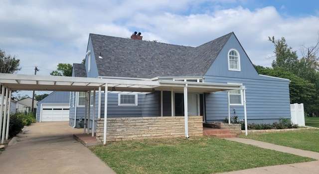 Photo of 451 E 3rd St St, Russell, KS 67665