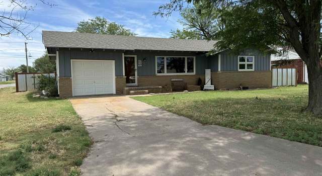 Photo of 604 Clay St, Jetmore, KS 67854