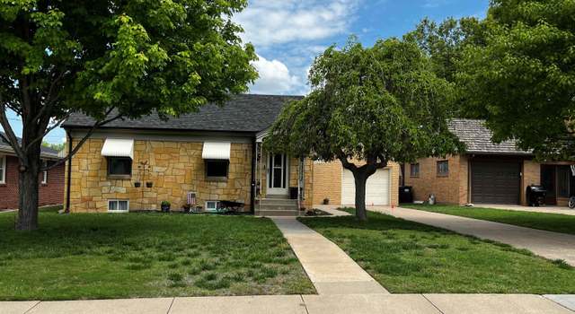 Photo of 560 W 7th St St, Hoisington, KS 67544
