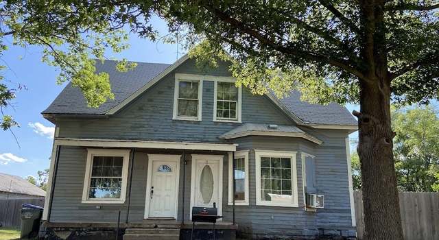 Photo of 514 S Humbolt Ave, Ellinwood, KS 67526