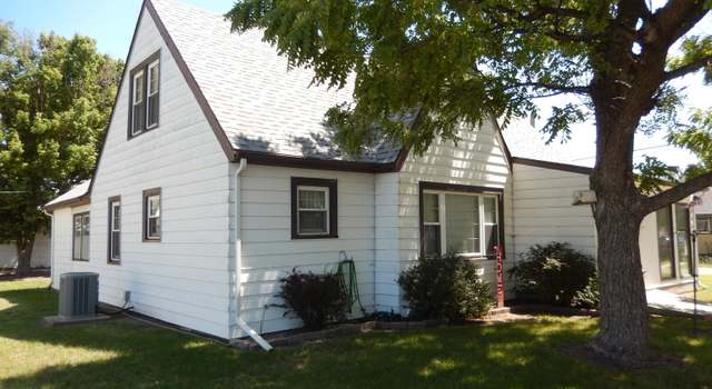 Photo of 210 S Oak St, Stockton, KS 67669