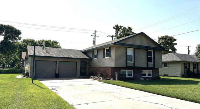 Photo of 1501 Cherry Ln, Great Bend, KS 67530