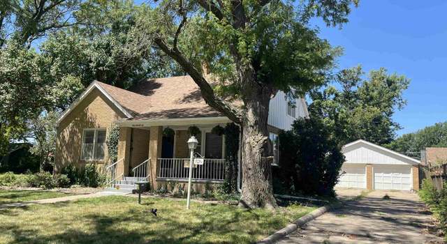 Photo of 126 N Grant St, Russell, KS 67665