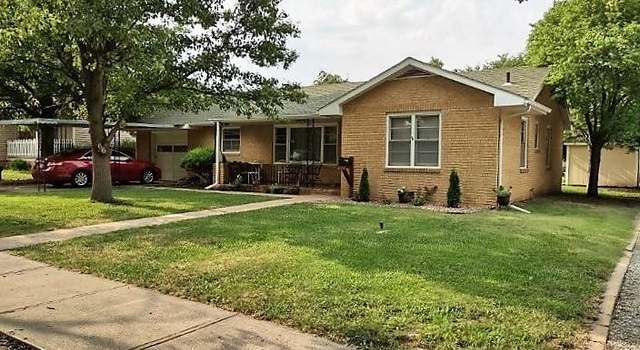 Photo of 420 E Camden St, Stafford, KS 67578